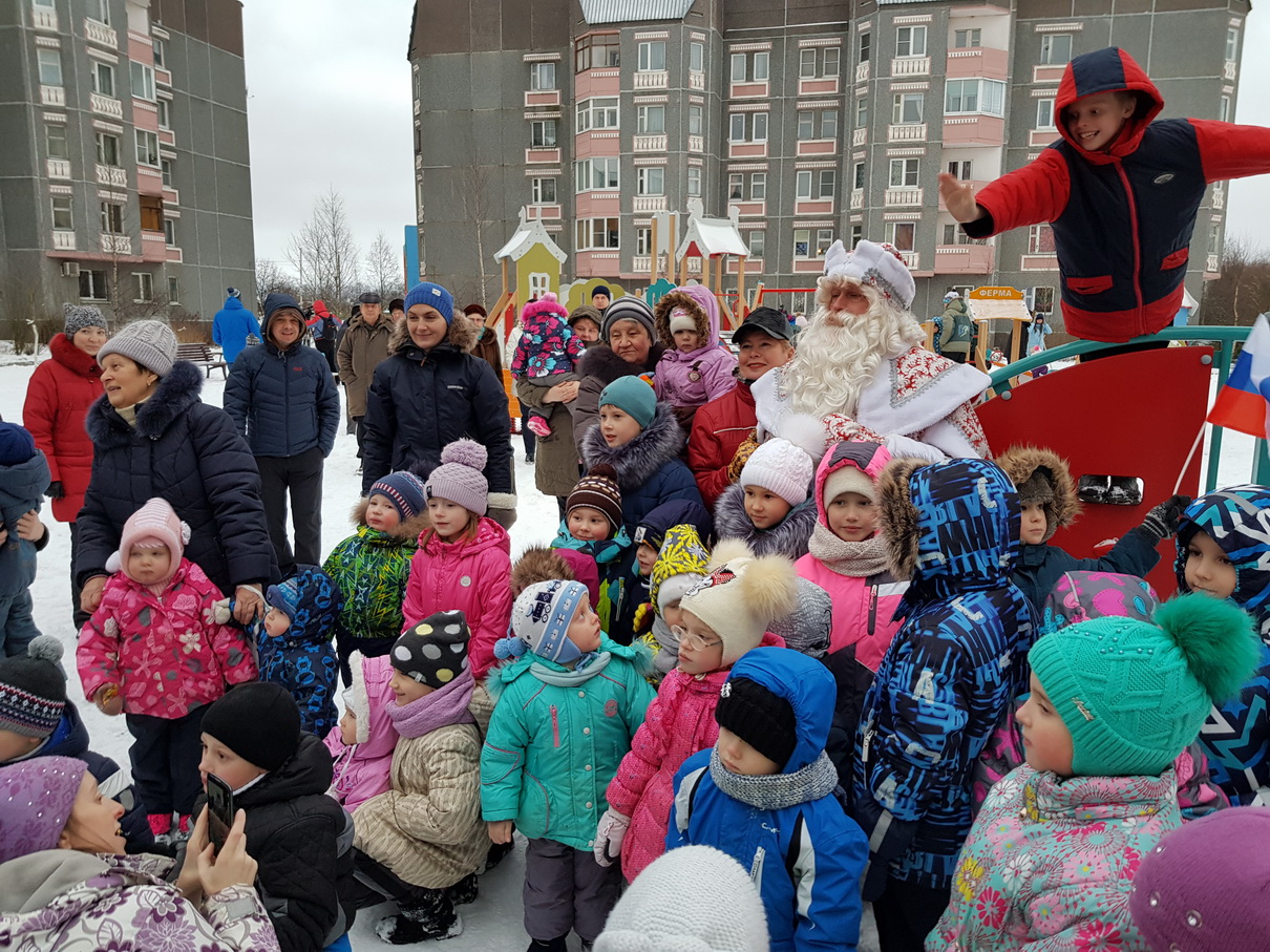 Комфортная среда в Гатчине – с Дедом Морозом и Снегурочкой!