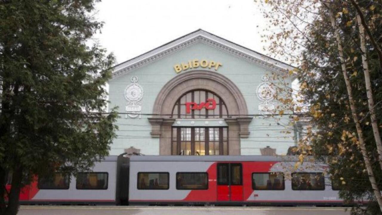 Туристические поезда снова отправятся в Выборг и Гатчину