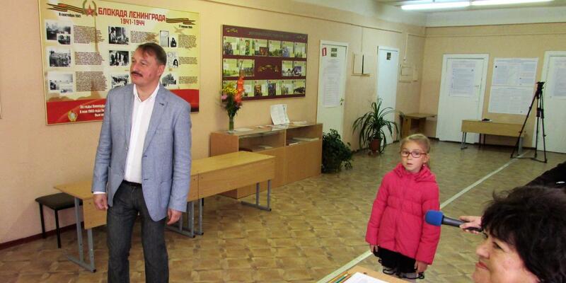 Председатель областной Избирательной комиссии проголосовал в Гатчине