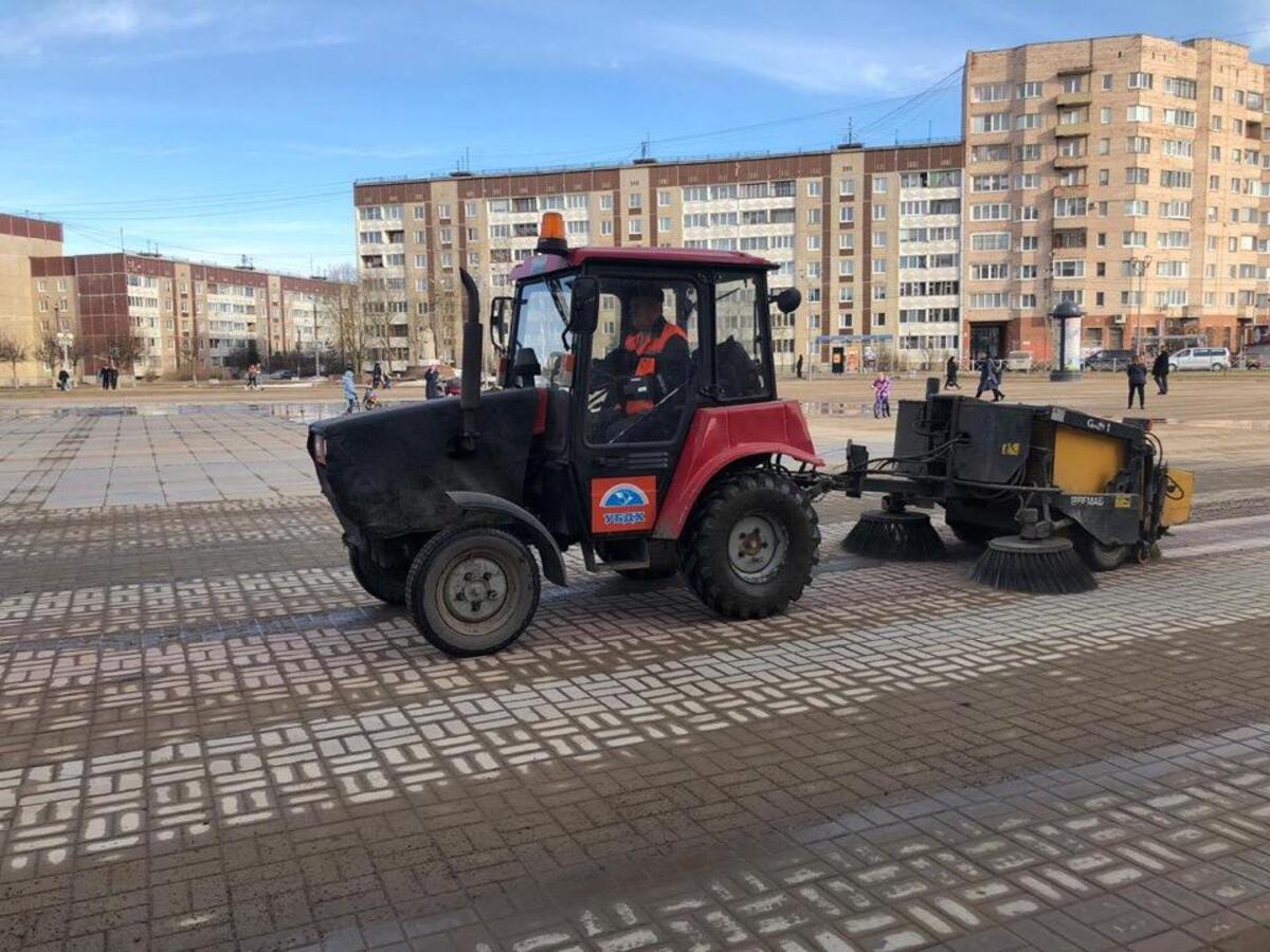 Началась генеральная уборка Гатчины - Гатчинская правда