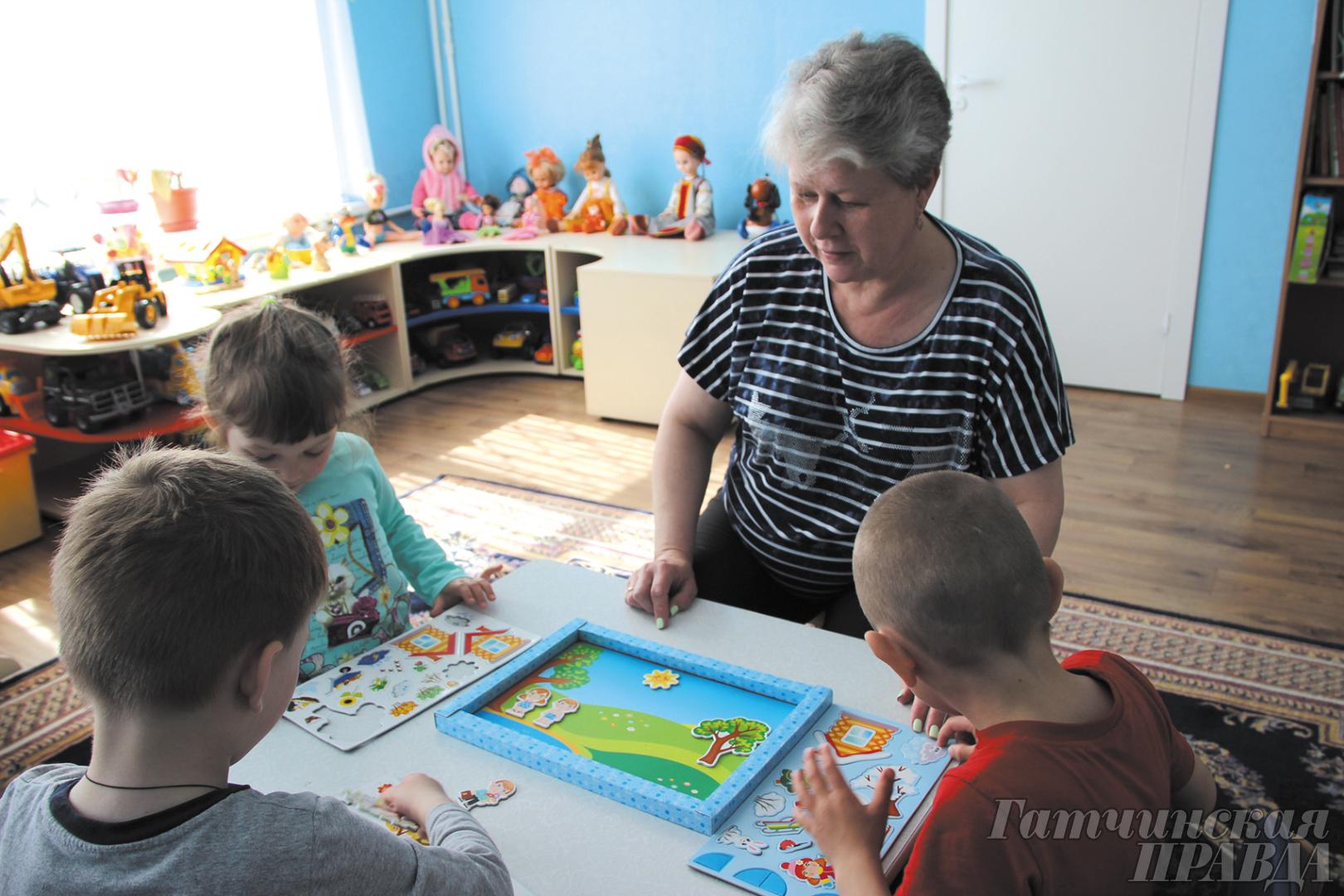 Центр социального обслуживания «Дарина»: поддержка и детям, и пожилым