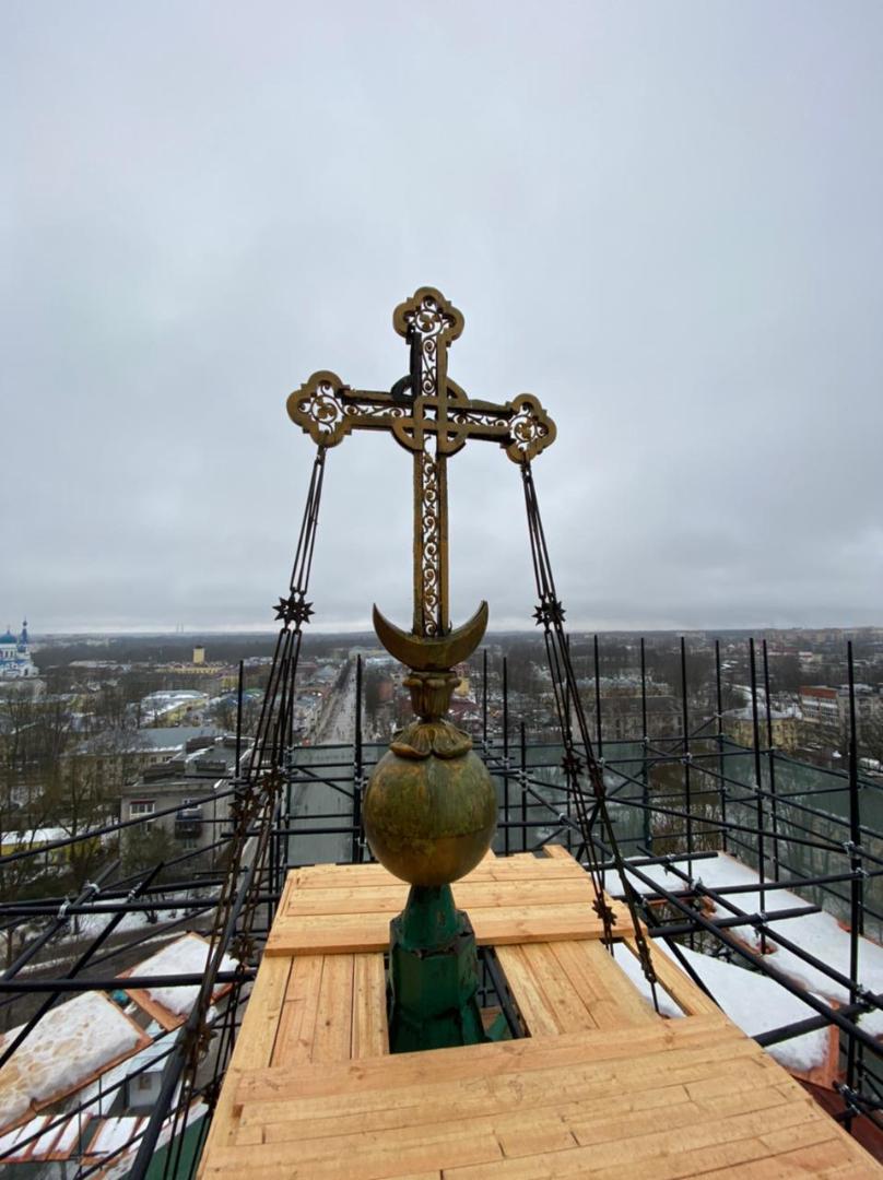 В Гатчине продолжается реставрация Павловского собора