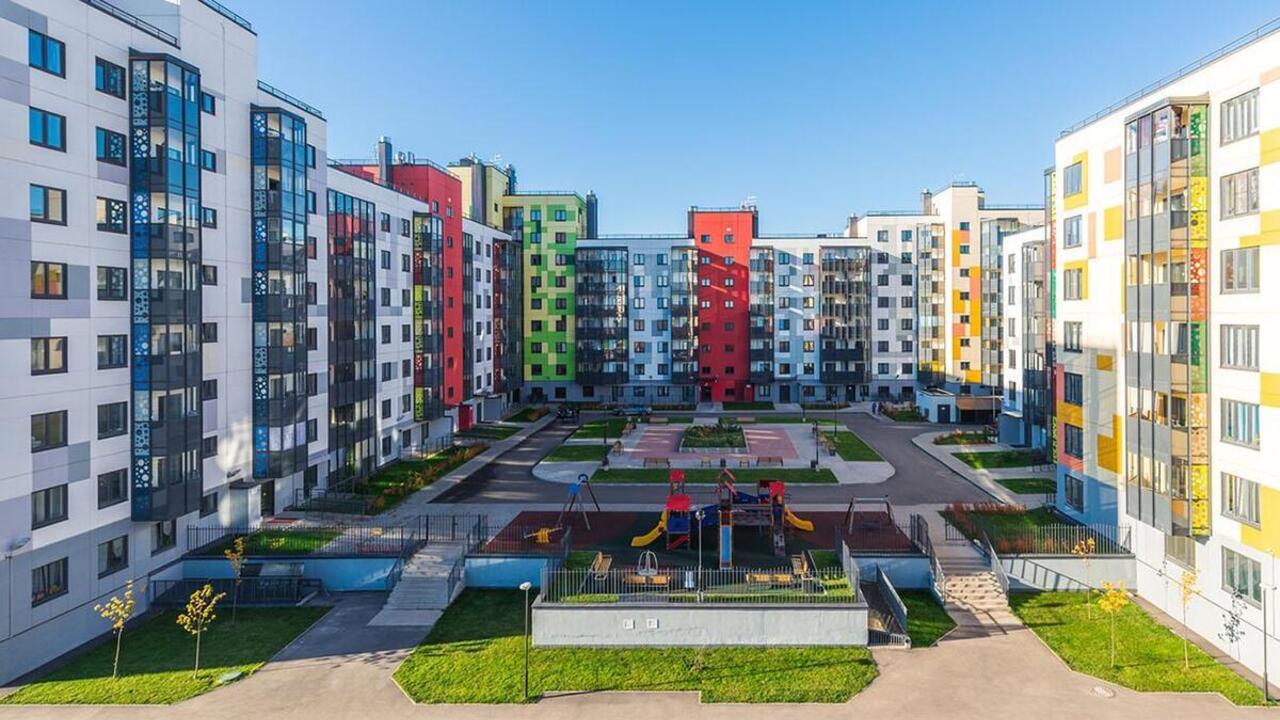 В новостройках Ленобласти можно забронировать онлайн более 5 тысяч квартир со скидкой на ипотеку Сбера до 0,5%