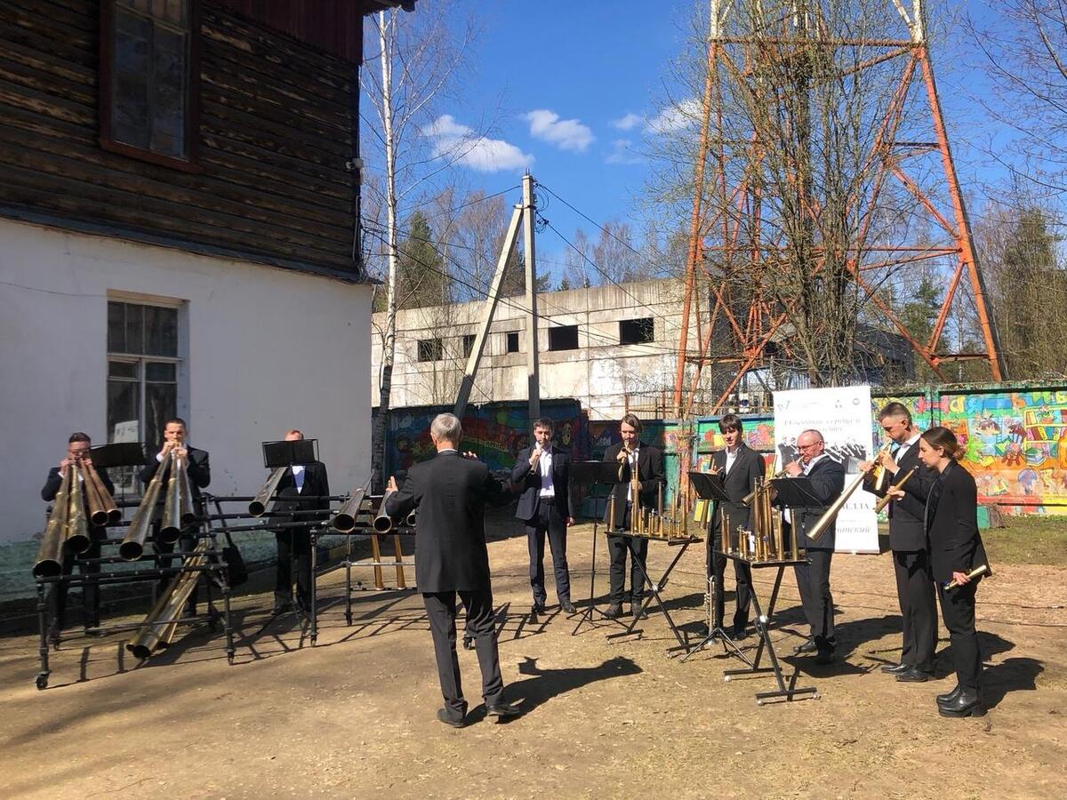 В Вырице открыли мемориальную доску Георгию Коваленко | 23.04.2023 | Гатчина  - БезФормата