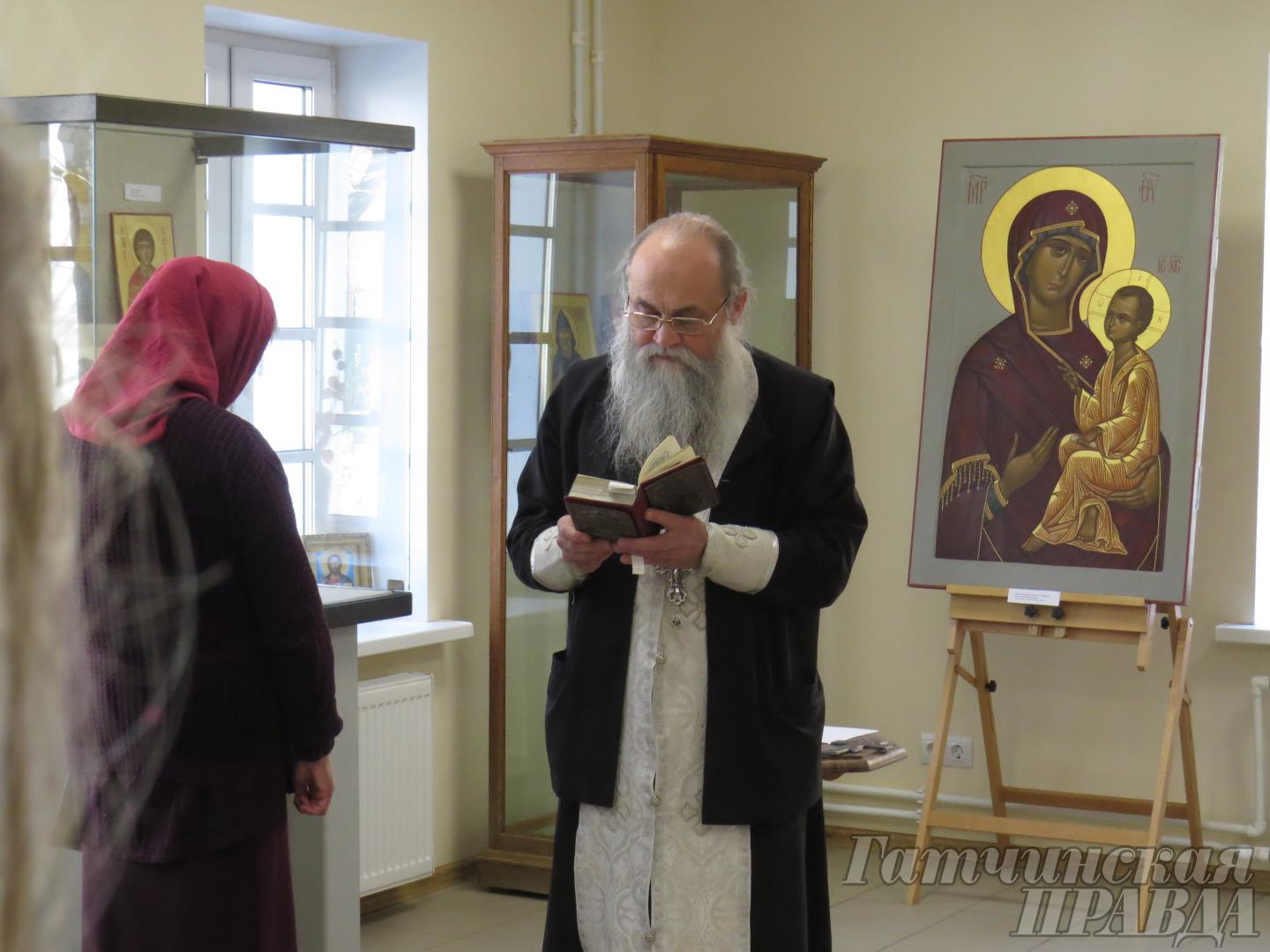 В Гатчине открылась выставка иконописи