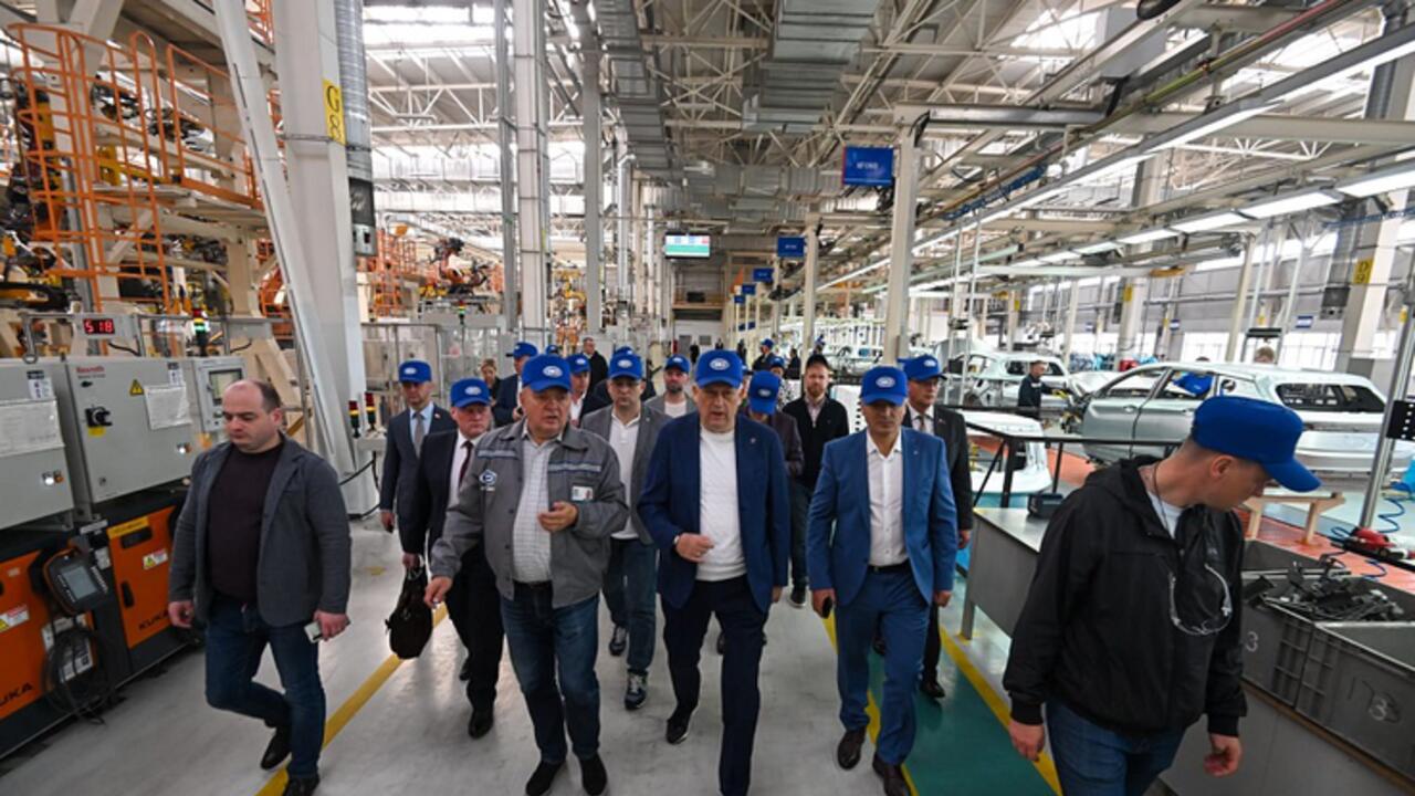 Ленобласть заинтересована в поставках автокомпонентов в Беларусь