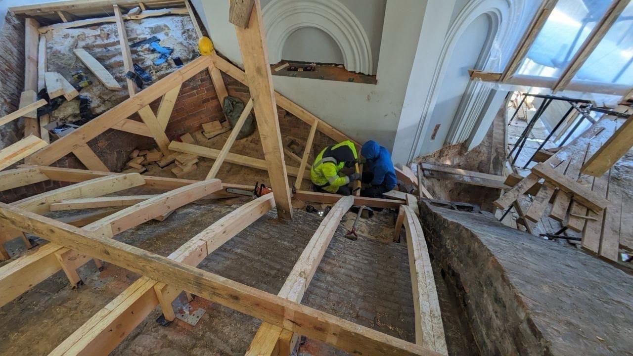 Продолжается реставрация Павловского кафедрального собора в Гатчине