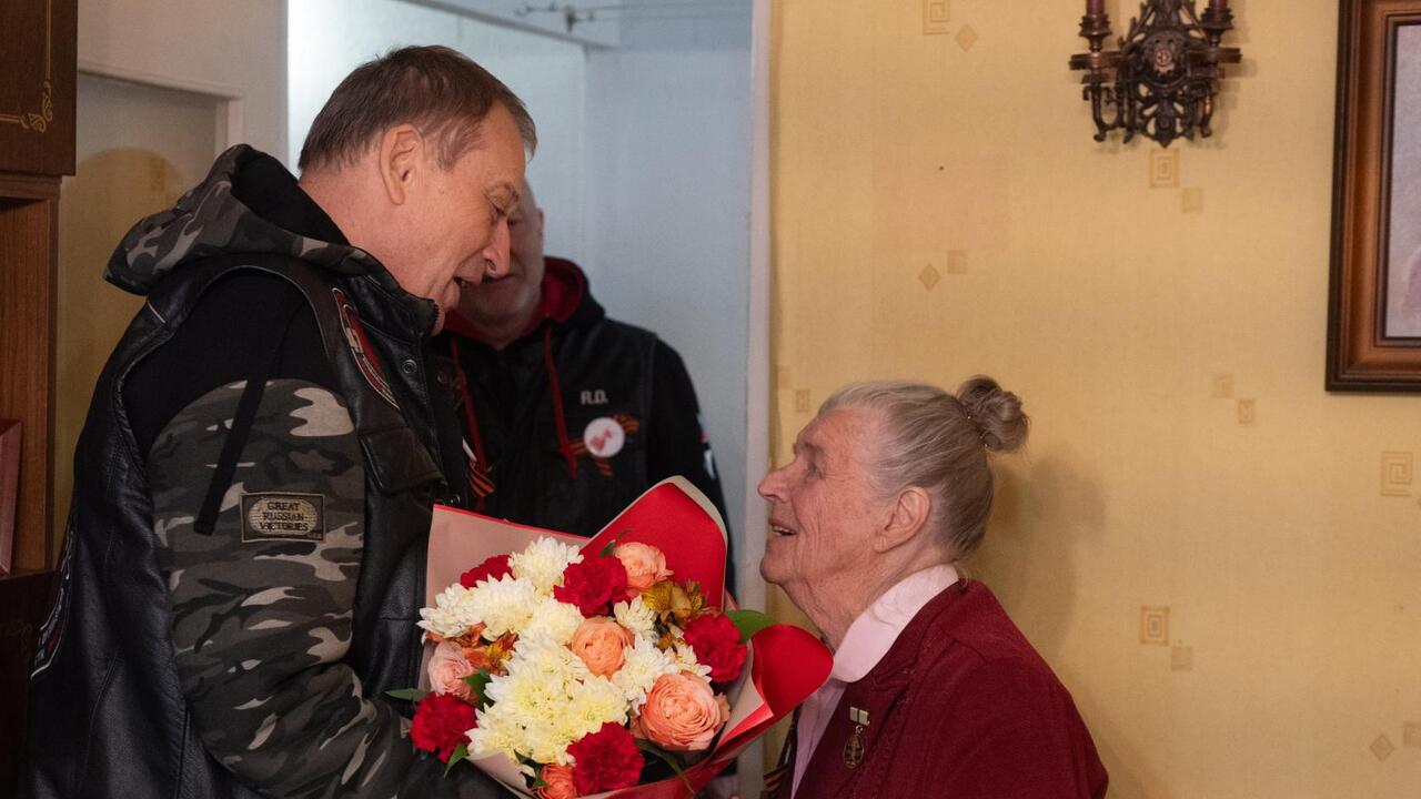 Александр Дрозденко: «Внимание и память о цене Победы — главный подарок для ветеранов»