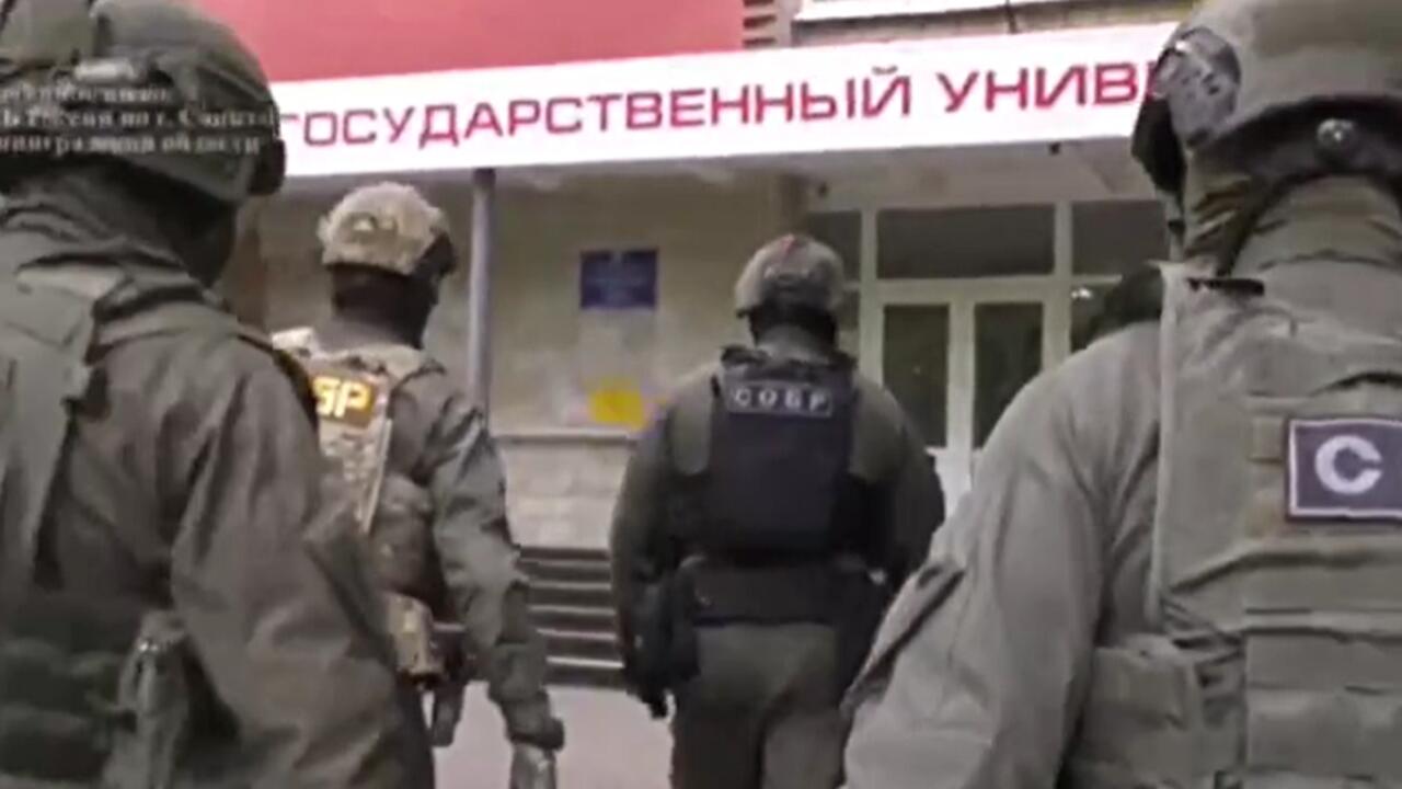 Сотрудников университета в Гатчине заподозрили в организации незаконной миграции