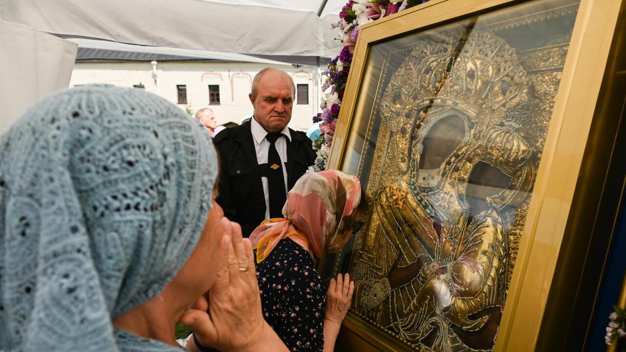 Крестный путь единства и любви