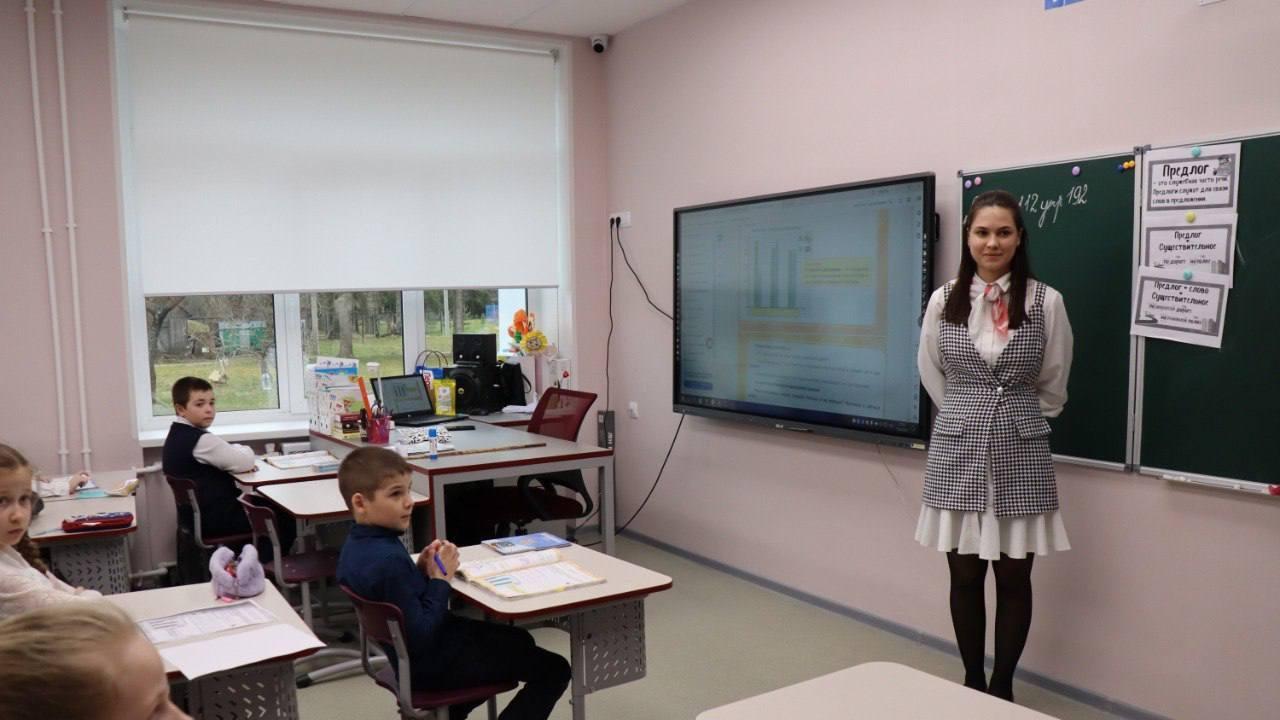 «Земские учителя» приедут в Ленинградскую область