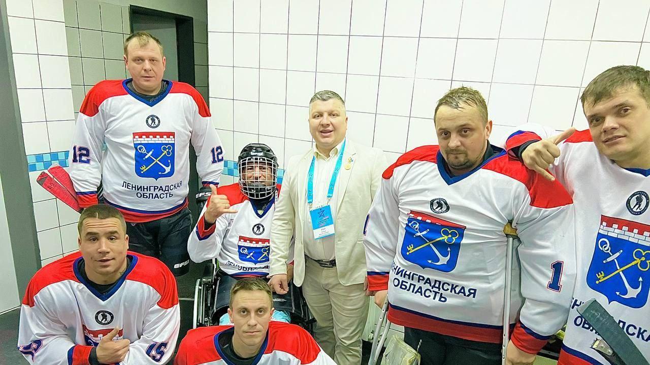В следж-хоккей  играют настоящие мужчины