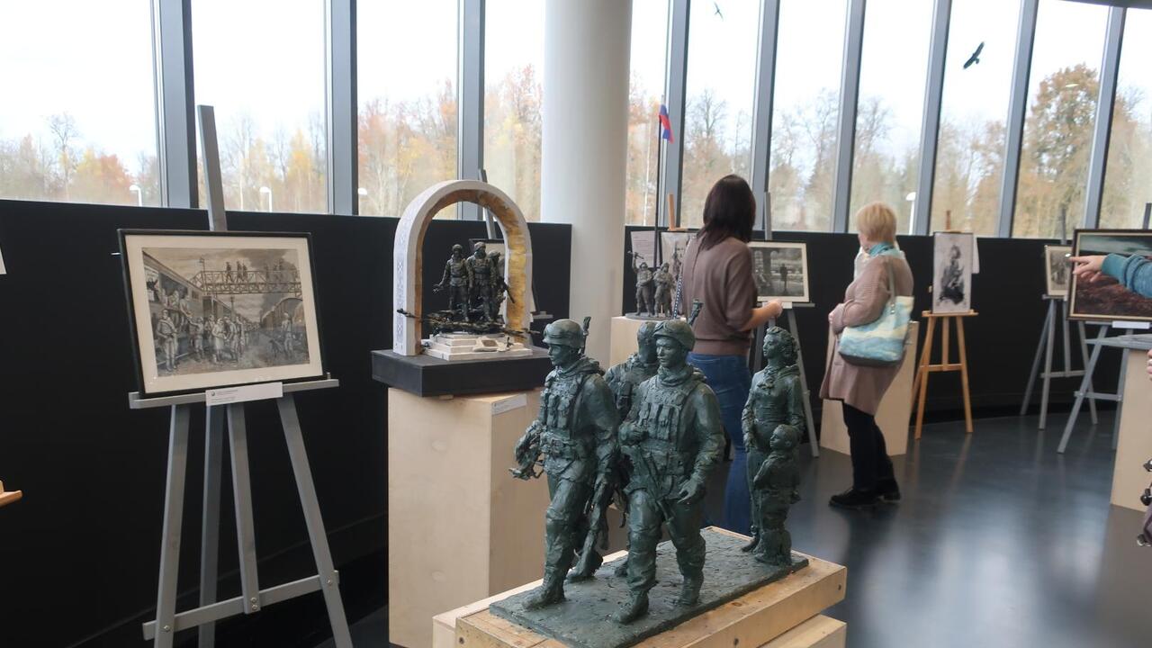 «Хотят ли русские войны? Спросите вы у тишины...»