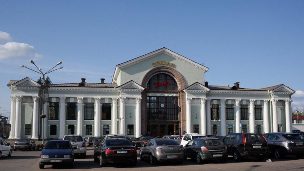 У заповедных зон и туристических городов Ленобласти появятся перехватывающие парковки