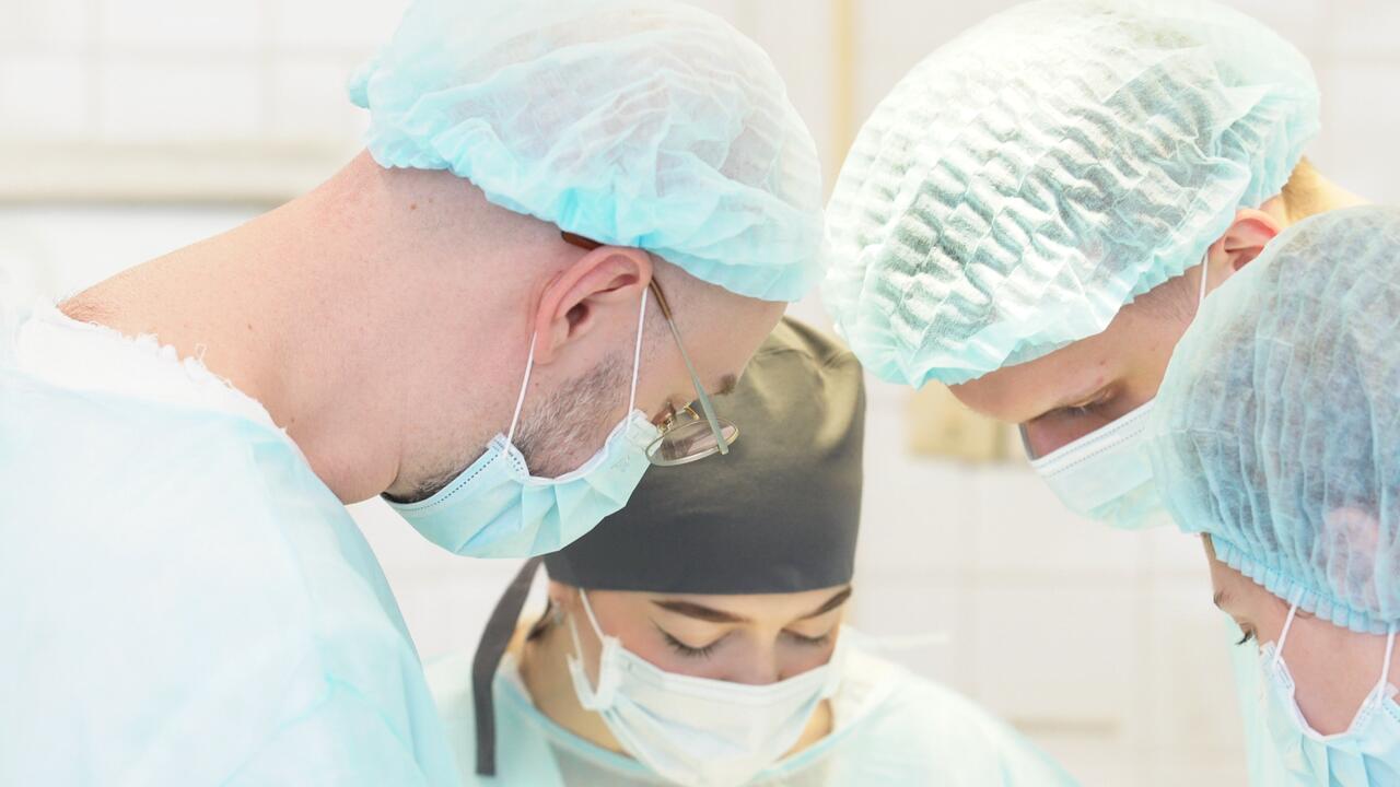 Осложнения на гемодиализе? На операцию в Гатчину!