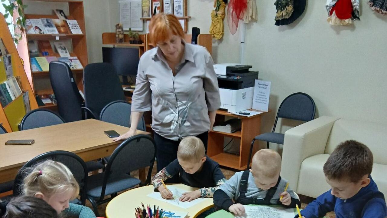 Благодарность Дружногорской библиотеки – депутату Людмиле Тептиной