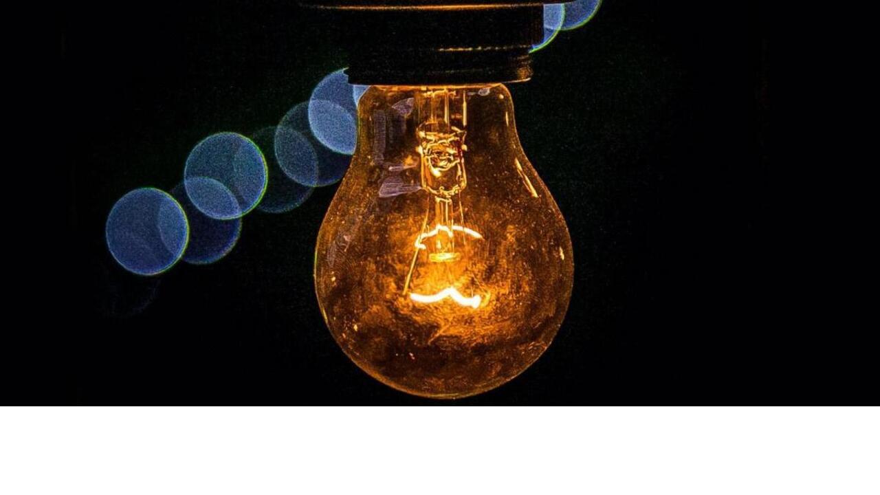 Энергетики сообщили, где отключат свет в Гатчинском районе 5 ноября