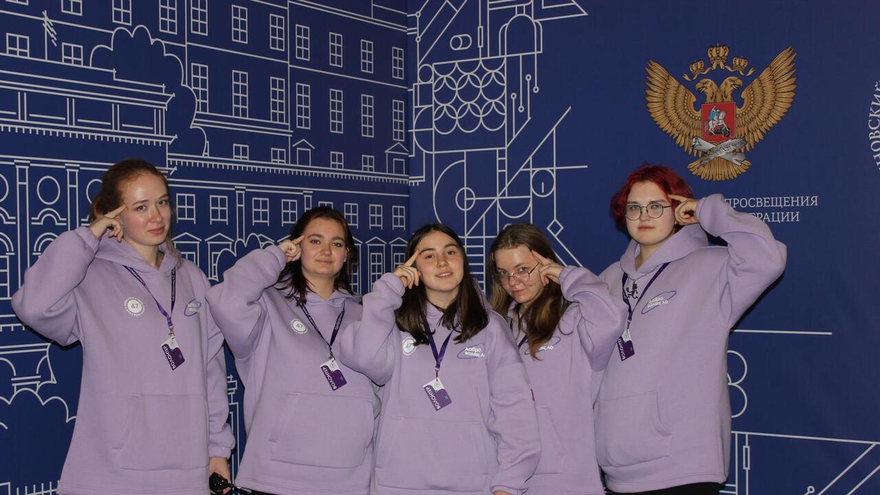 Волонтёры отрядов Ленобласти: карьера начинается с добрых дел!