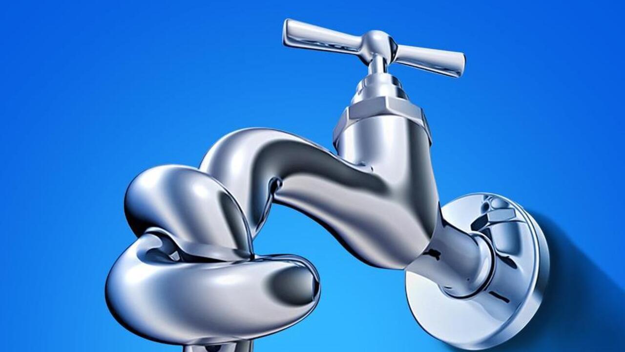 Где завтра отключат воду в Гатчине?