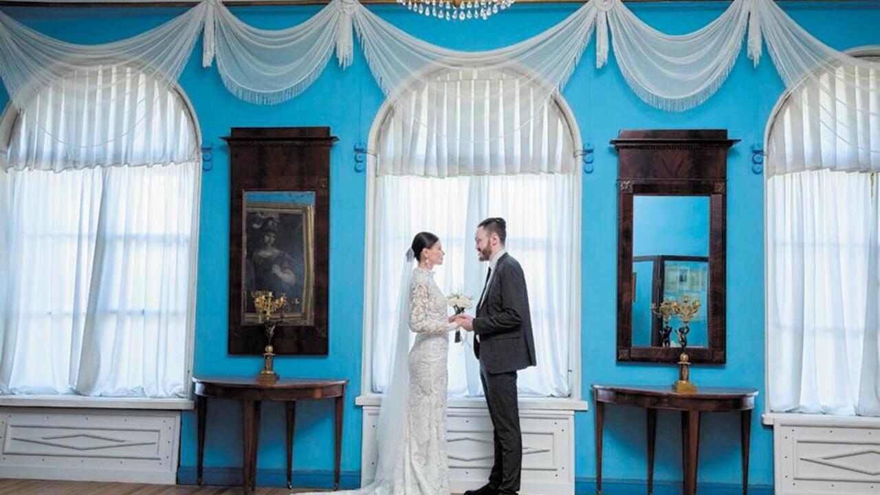 Замки и усадьбы ждут молодожёнов