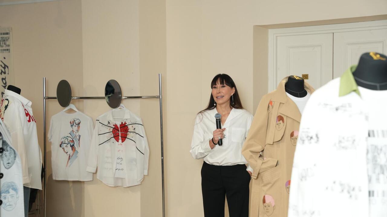 Дефиле «с Есениным» в Петербурге