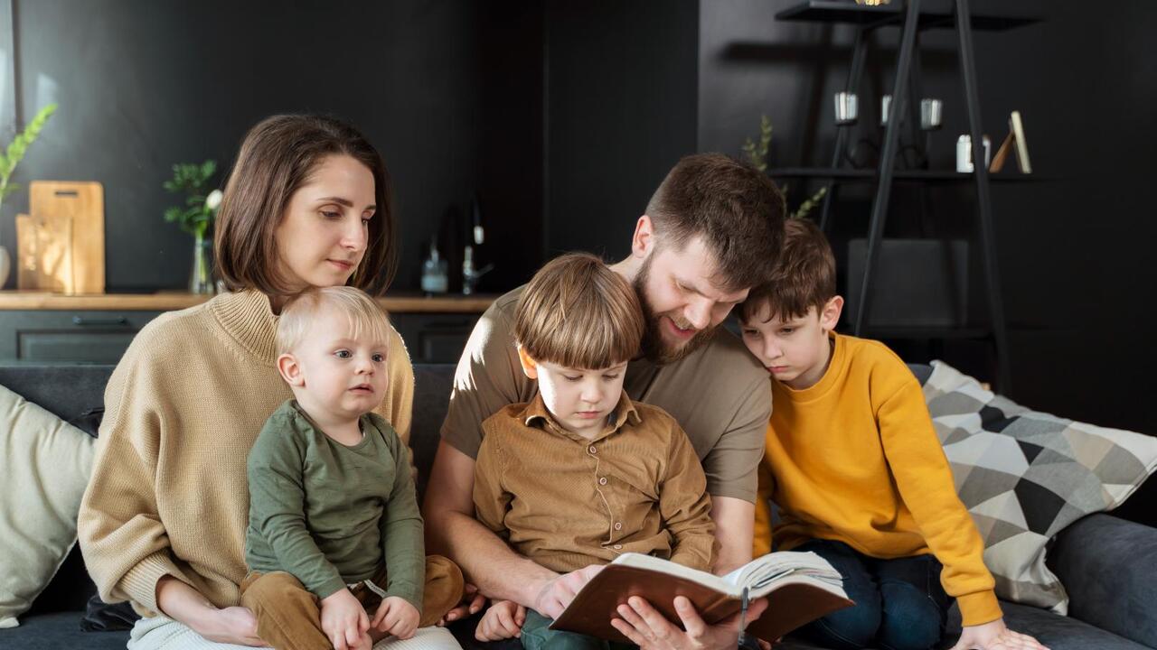 Семьи с двумя и более детьми с 2026 года могут рассчитывать на новую выплату