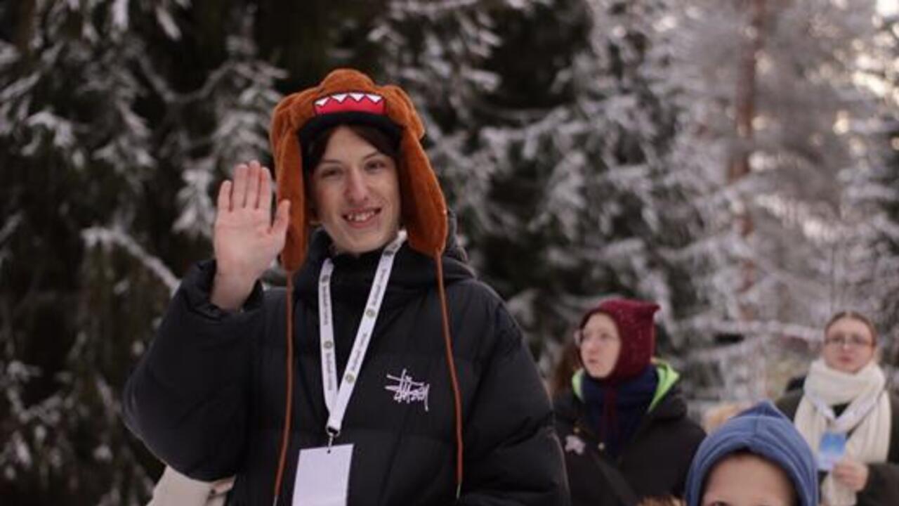 Каникулы с пользой: вожатые Ленинградской области подарили детям праздник в «Зелёном городе»