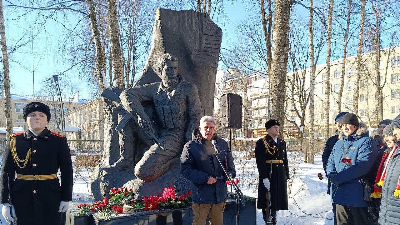 День памяти воинов-интернационалистов в Гатчине