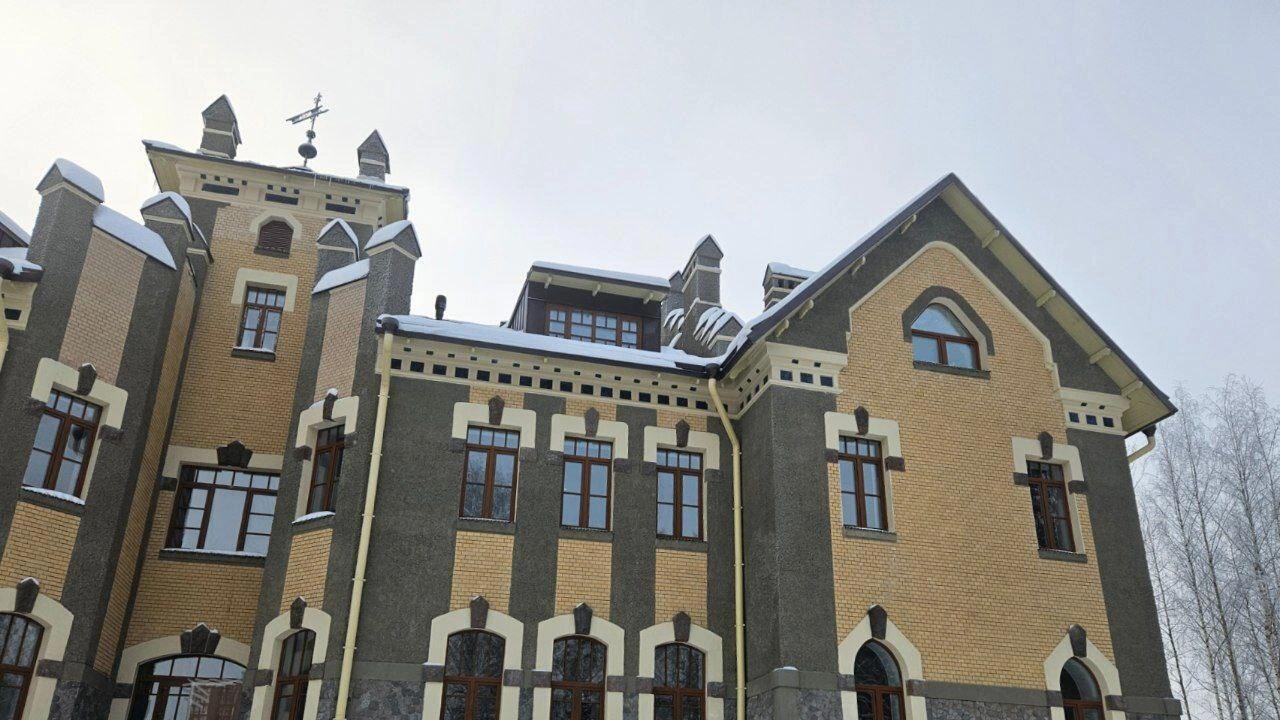 Реставрация исторической усадьбы Елисеевых в Белогорке завершится к началу лета