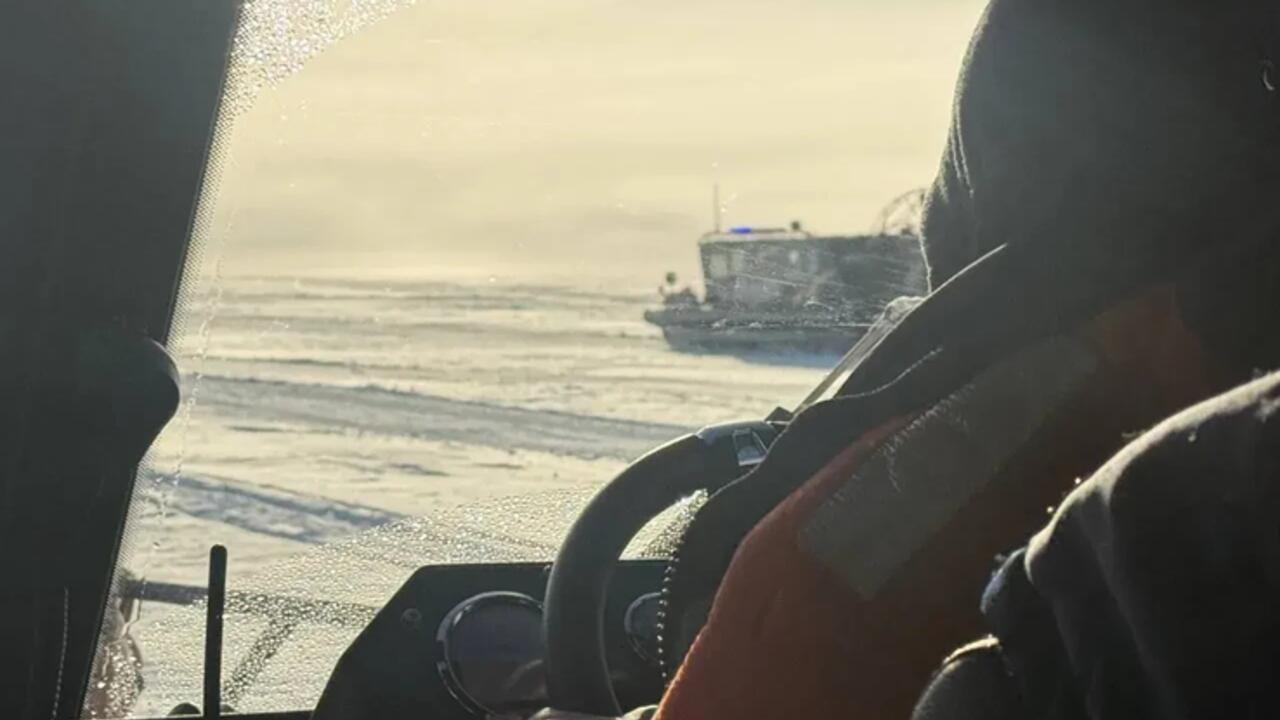 Выход на лед запрещен во всех районах и округах Ленинградской области