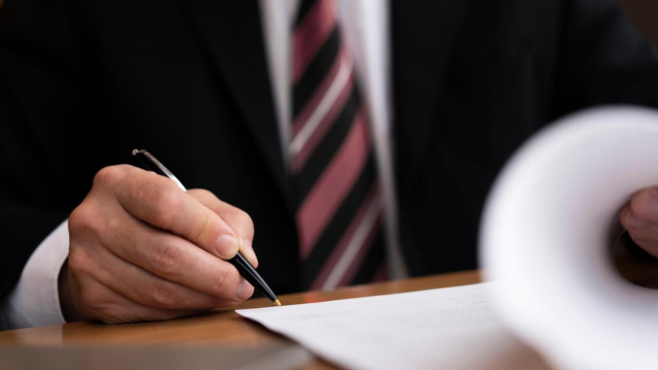 Весеннее обновление:  что изменилось в законах РФ с 1 марта?