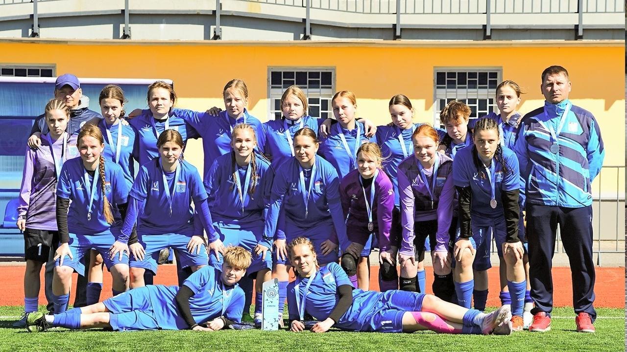 Гатчинские футболистки выступят в финале Первенства России