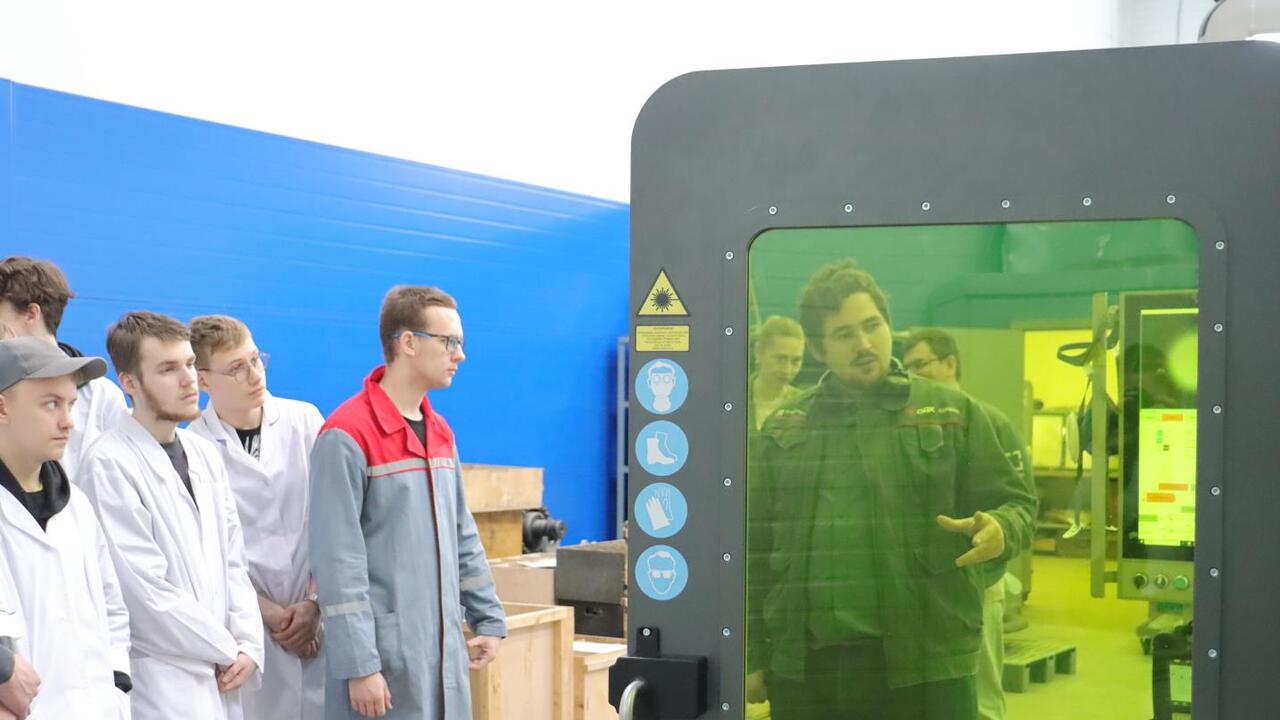 ОДК-Сервис в рамках акции «Неделя без турникетов» посетили более 330 школьников и студентов