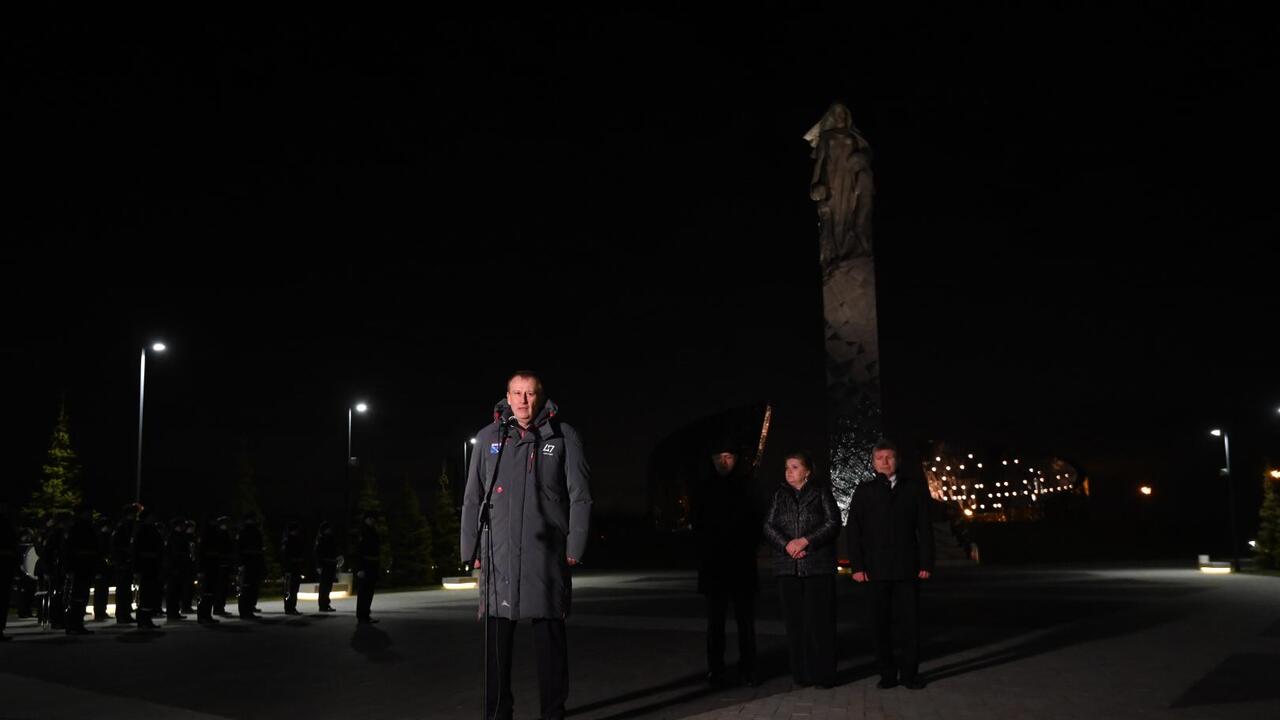 Ленинградцы помнят, помнит вся страна