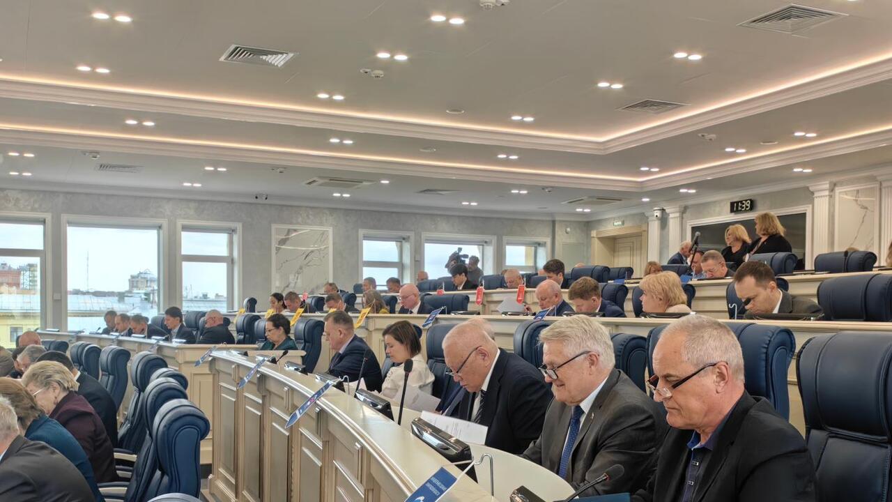 «Земский доктор» и «Земский фельдшер» в Ленобласти: уточнение в законе