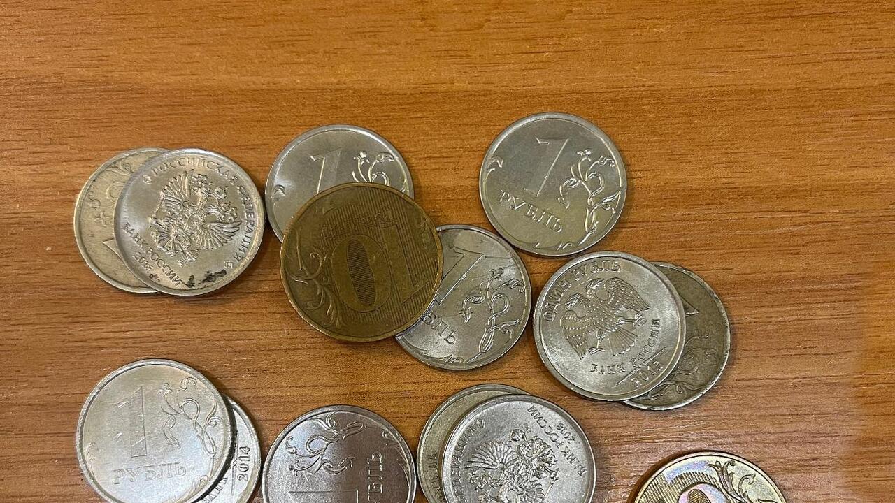 Жители Северо-Запада вернули в оборот более 3,5 млн монет
