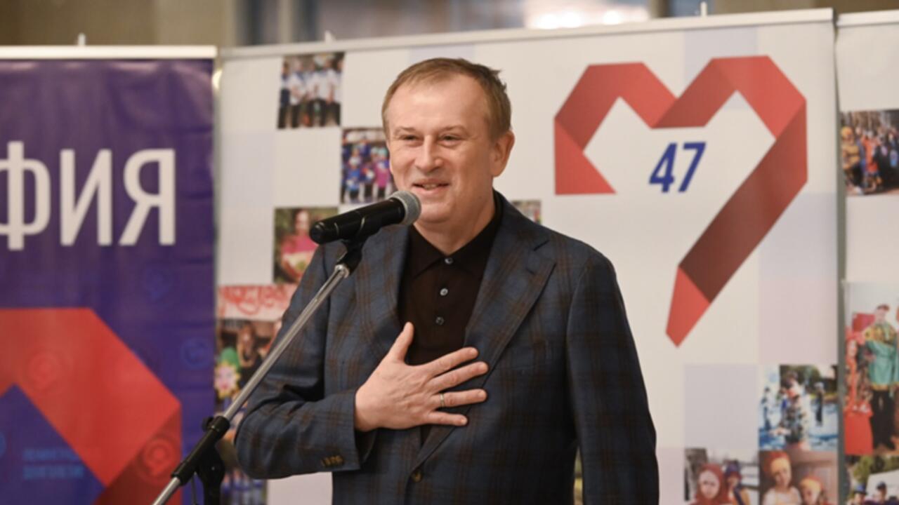 Александр Дрозденко напомнил о демографических мерах поддержки для семей из Ленинградской области