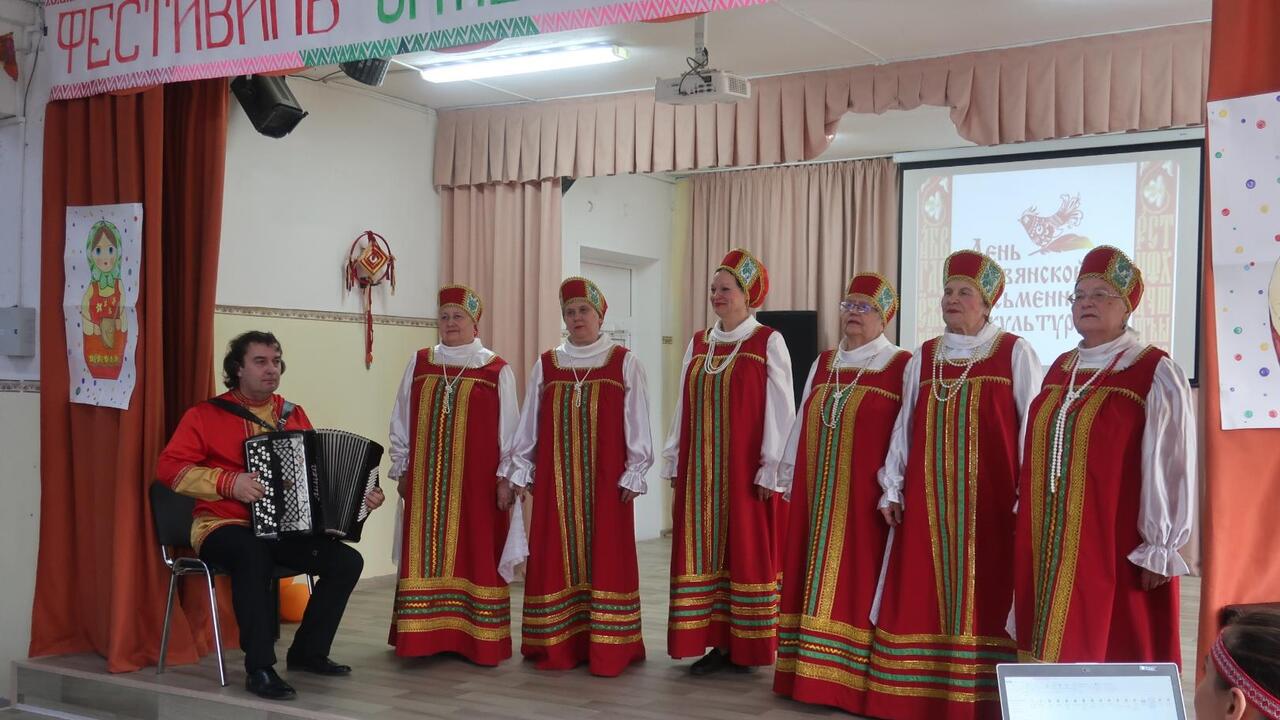 Дивны просторы твои, Россия!