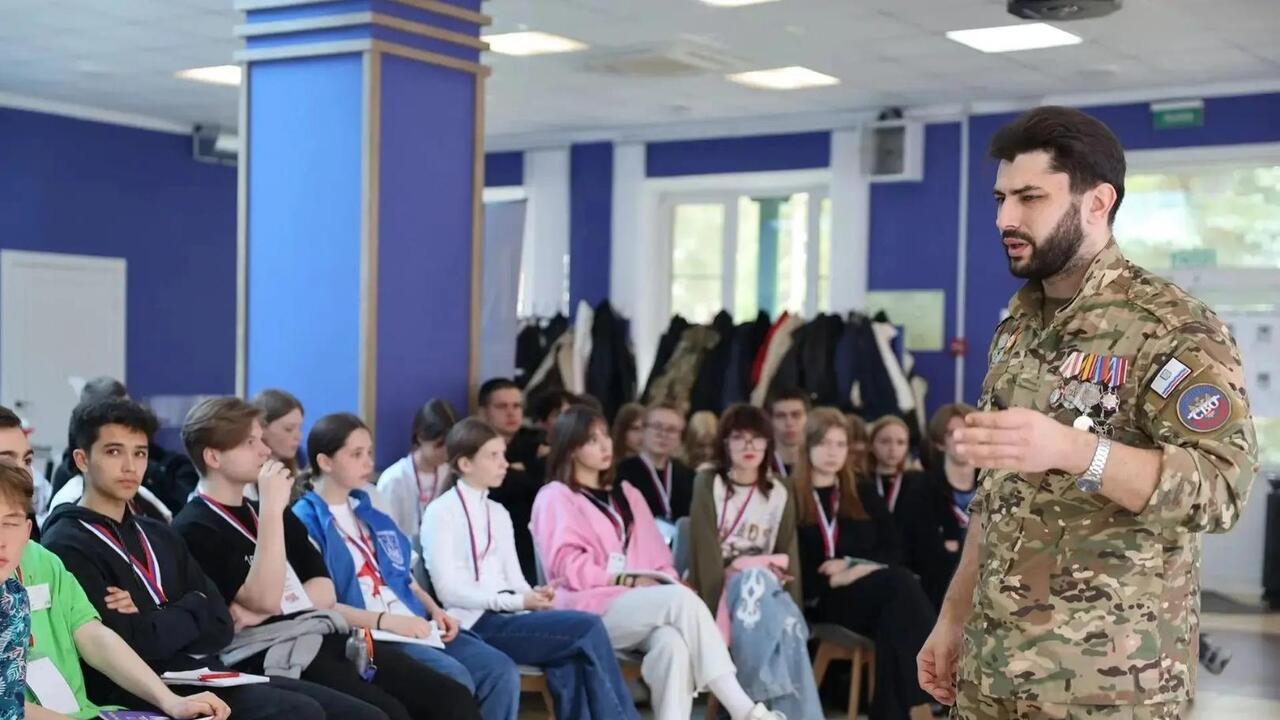 Фонд «Защитники Отечества» и Российское общество «Знание» дали старт акции «Служу Отечеству»