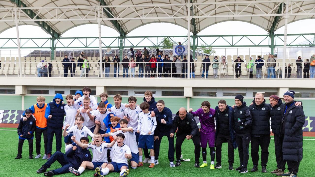 Стадион «Спартак» открыл двери для болельщиков ЮФЛ