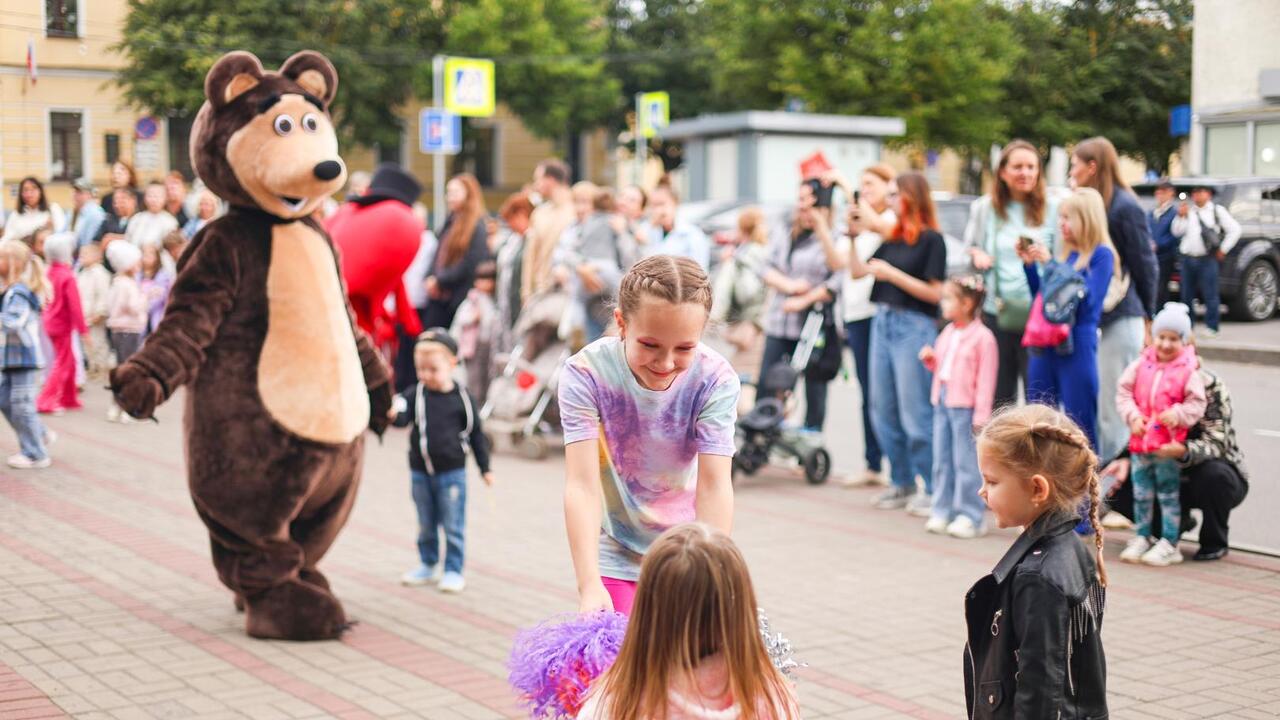 В мир искусства и счастливого детства - с Центром творчества юных!