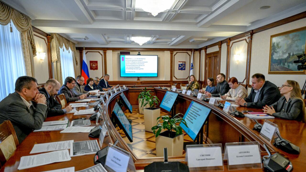 Ленобласть готовит системные решения по дорогам в коттеджных посёлках
