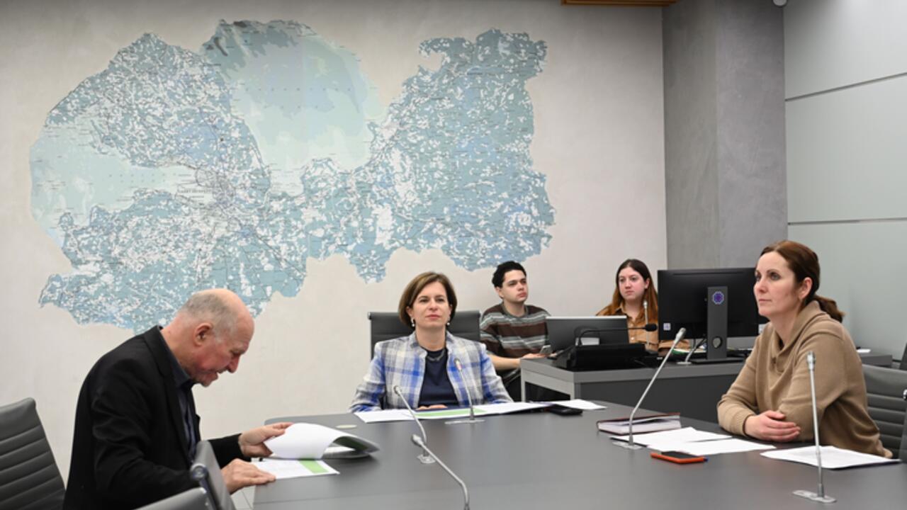 13 проектов НКО получат поддержку по ито-гам спецконкурса грантов губернатора к 100-летию Ленинградской области